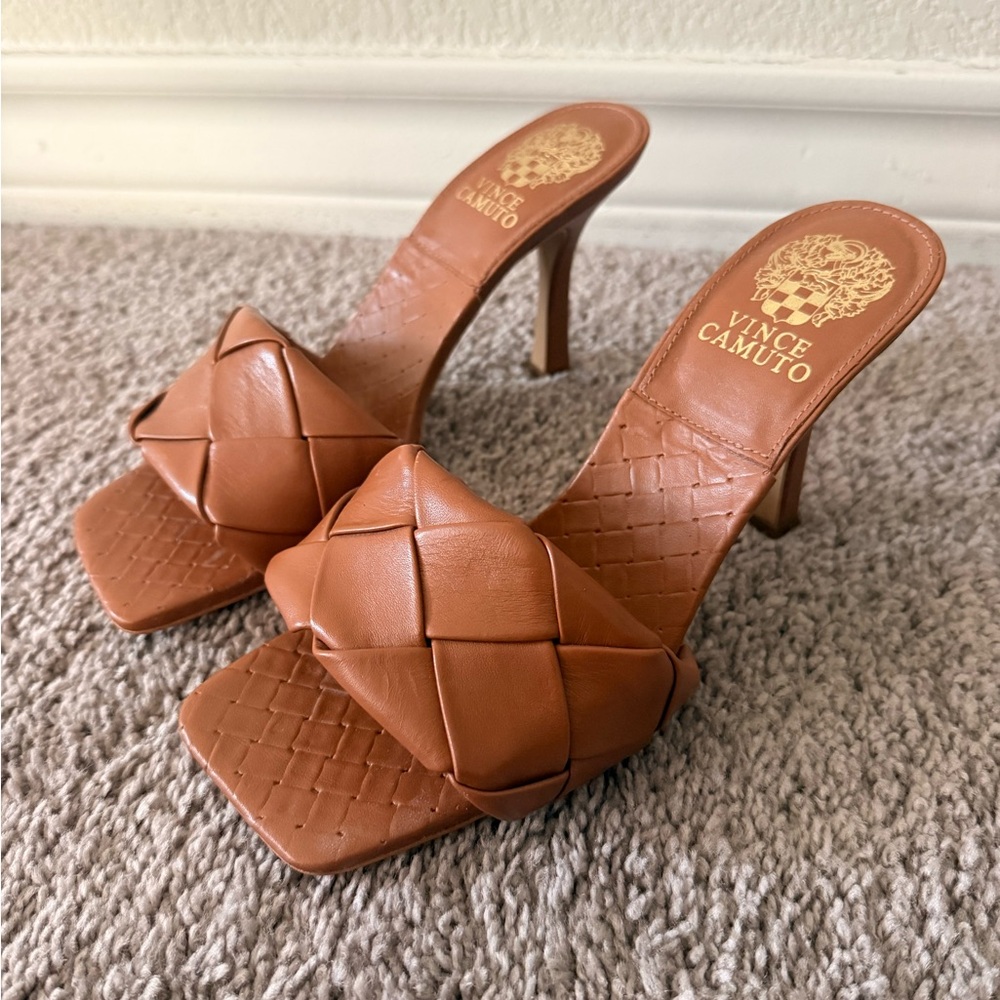 Vince Camuto Women's Brown Woven Heels (Never Worn)